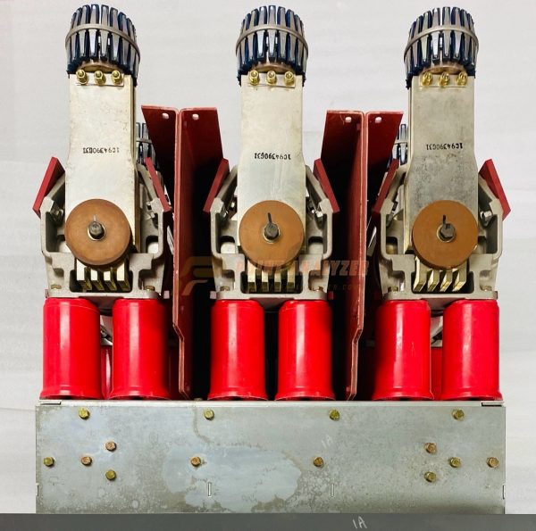 Eaton 50VCP-W63 Vacuum Circuit Breaker - 4.76kV, 1200 Amp Eaton 50VCP-W63 Vacuum Circuit Breaker - 4.76kV, 1200 Amp