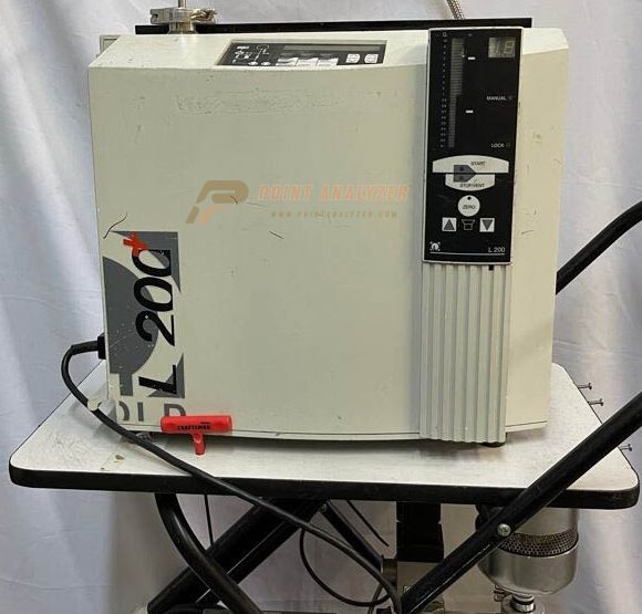 Leybold L 200+ Leak Detector
