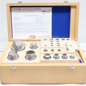 Performance BenefitsPremium Material Purity: The vacuum-melted steel construction removes dissolved gases and trace impurities, preventing ambient weight drift over time.Robust Compliance: Fully traceable to International System of Units (SI) mass standards, meeting strict GMP, GLP, and ISO 9001 quality system requirements.Comprehensive Handling Kit: The set includes essential maintenance accessories such as specialized tweezers, brushes, and cleaning cloths to safely manage the weights without transfer of skin oils