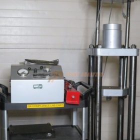 Morehouse UCM-100 Universal Calibrating Machine